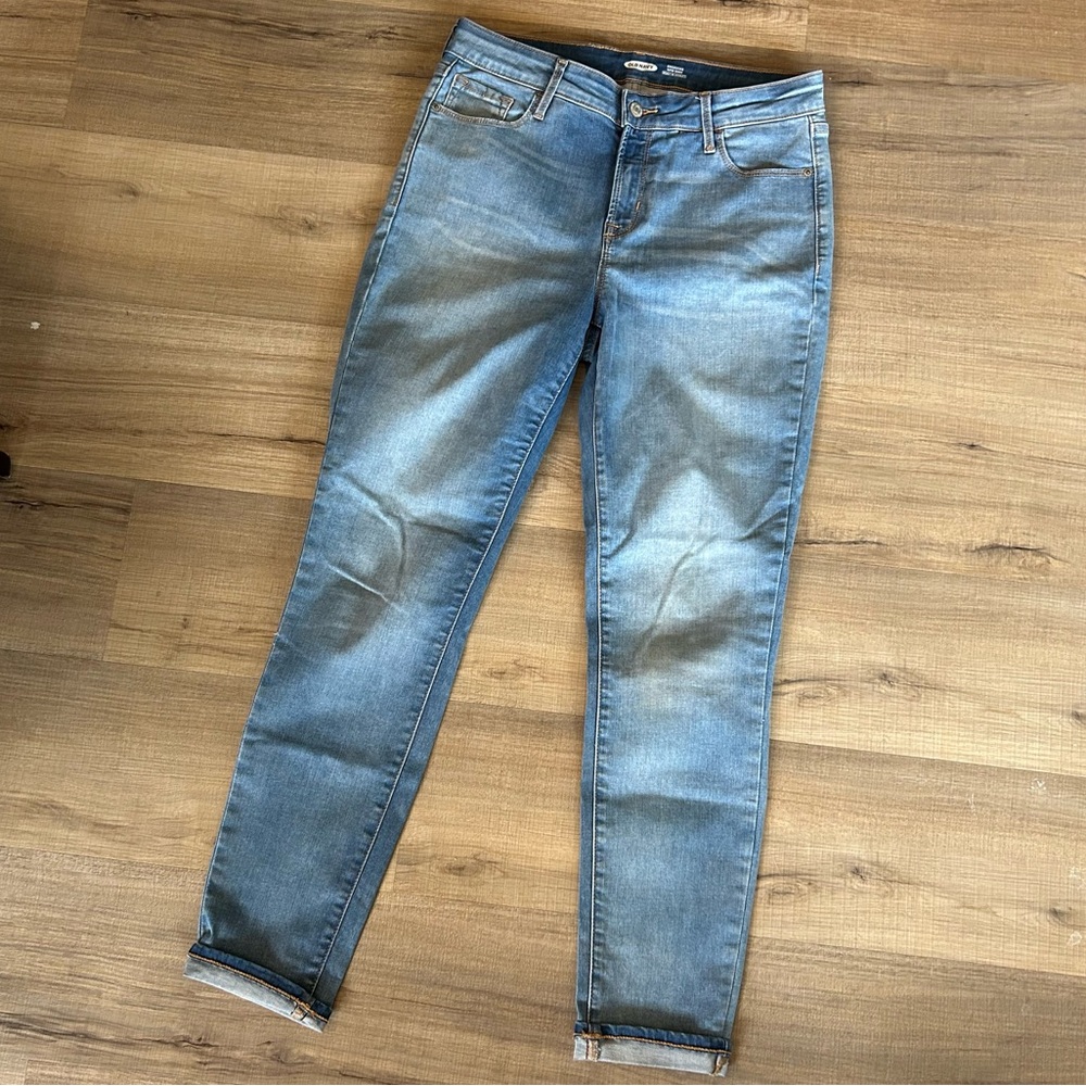 Old Navy Rockstar Skinny Jeans